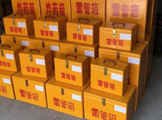 永登玻璃钢雷管箱的使用寿命一般是多少？